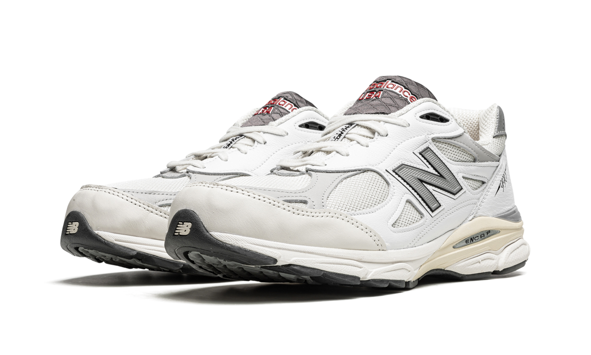 Overkicks - New Balance 990v3 MiUSA Teddy Santis Sea Salt (M990AL3) - vista trasera