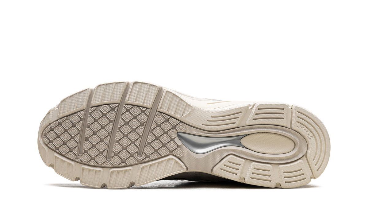 Overkicks - New Balance 990v4 MiUSA Kith Moonrock (U990KT4) - vista superior