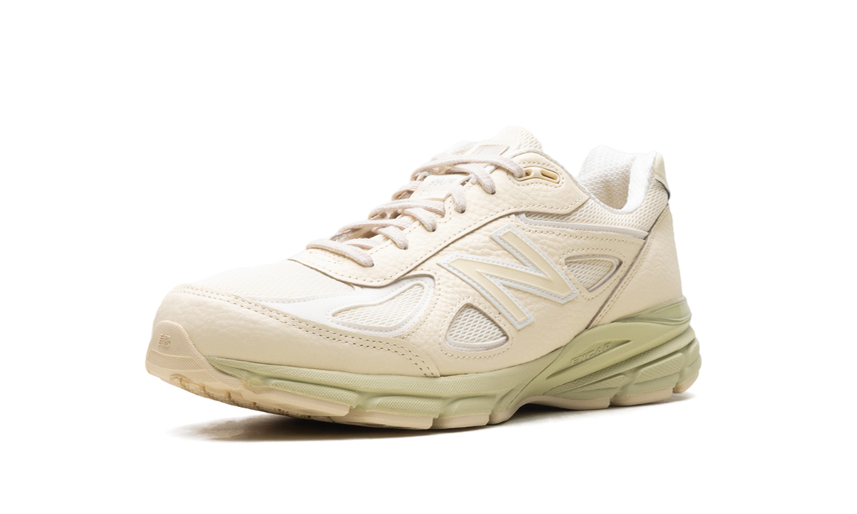 Overkicks - New Balance 990v4 MiUSA Macadamia Nut (U990BO4) - detalle suela