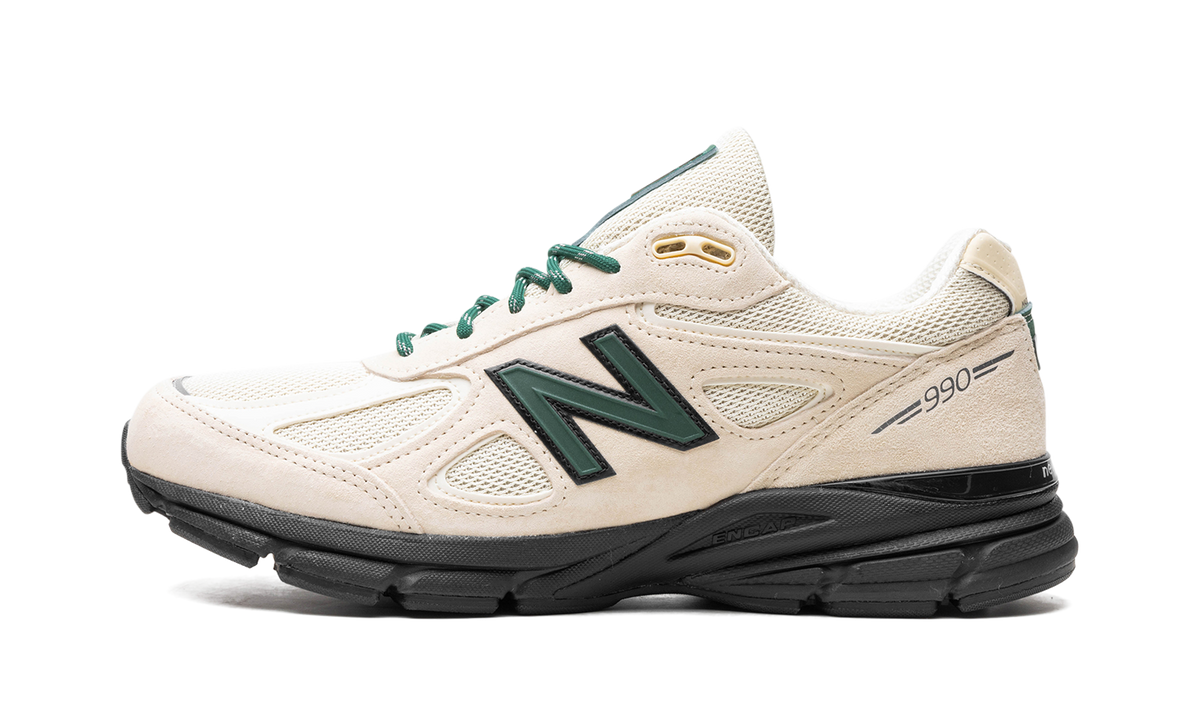 Overkicks - New Balance 990v4 MiUSA Teddy Santis Macadamia Nut (U990GB4) - vista lateral