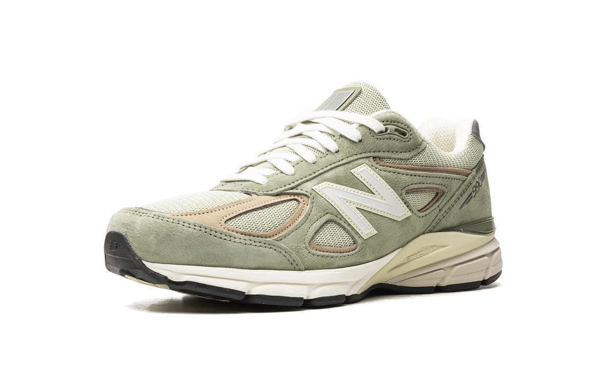Overkicks - New Balance 990v4 MiUSA Teddy Santis Olive Incense (U990GT4) - detalle suela