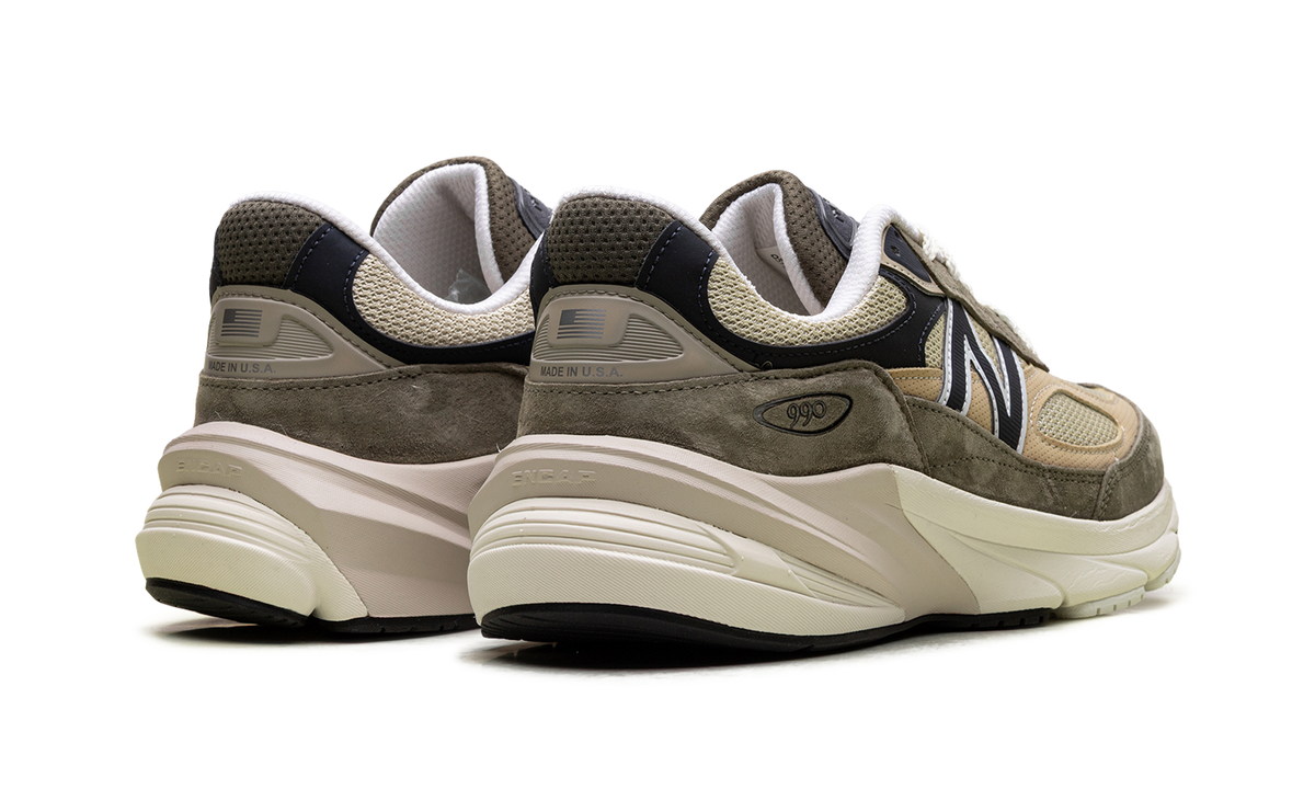 Overkicks - New Balance 990v6 MiUSA Dark Camo Incense (U990WO6) - par completo