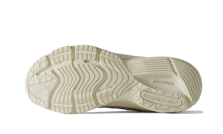 Overkicks - New Balance 990v6 MiUSA Ronnie Fieg Madison Square Garden Sandrift (NBU990KN6) - par completo