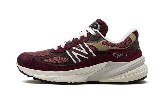 Overkicks - New Balance 990v6 MiUSA Teddy Santis Burgundy Tan (U990BT6) - vista lateral