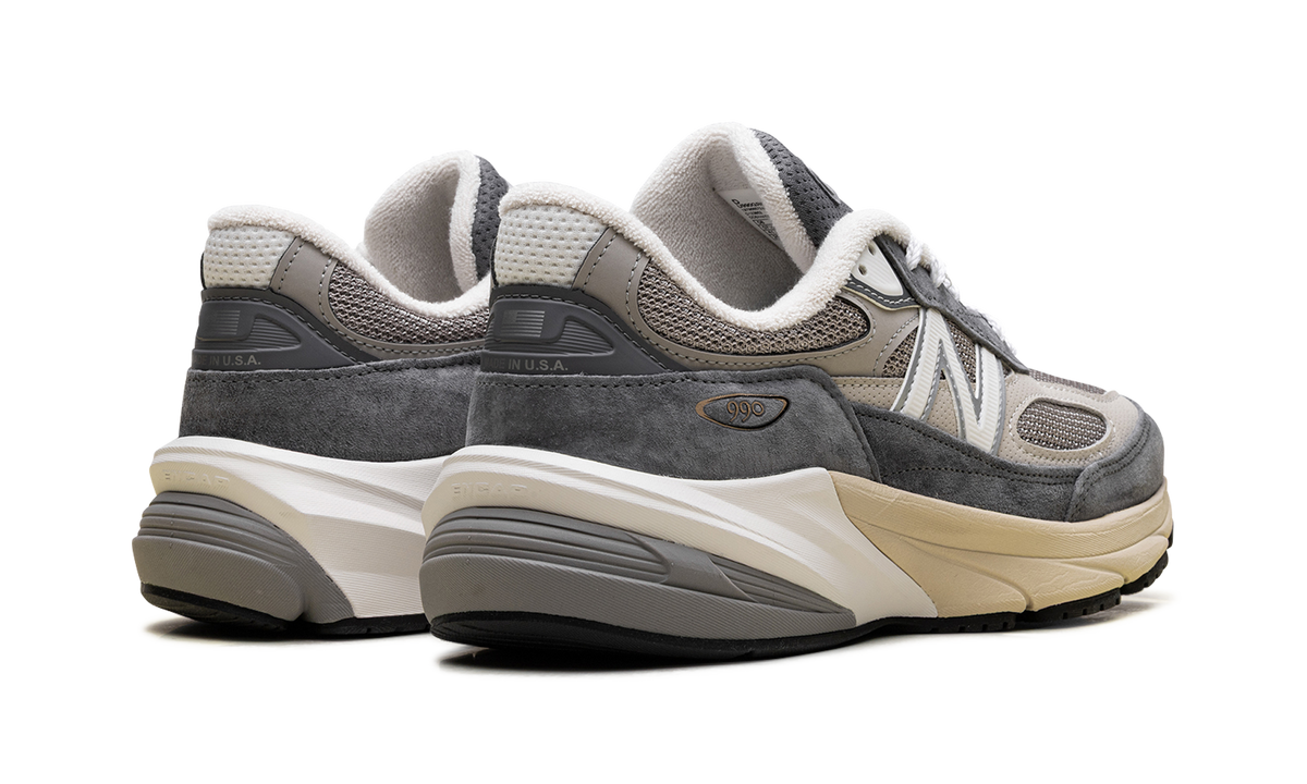 Overkicks - New Balance 990v6 MiUSA Teddy Santis Castlerock Moonrock (U990GR6) - par completo