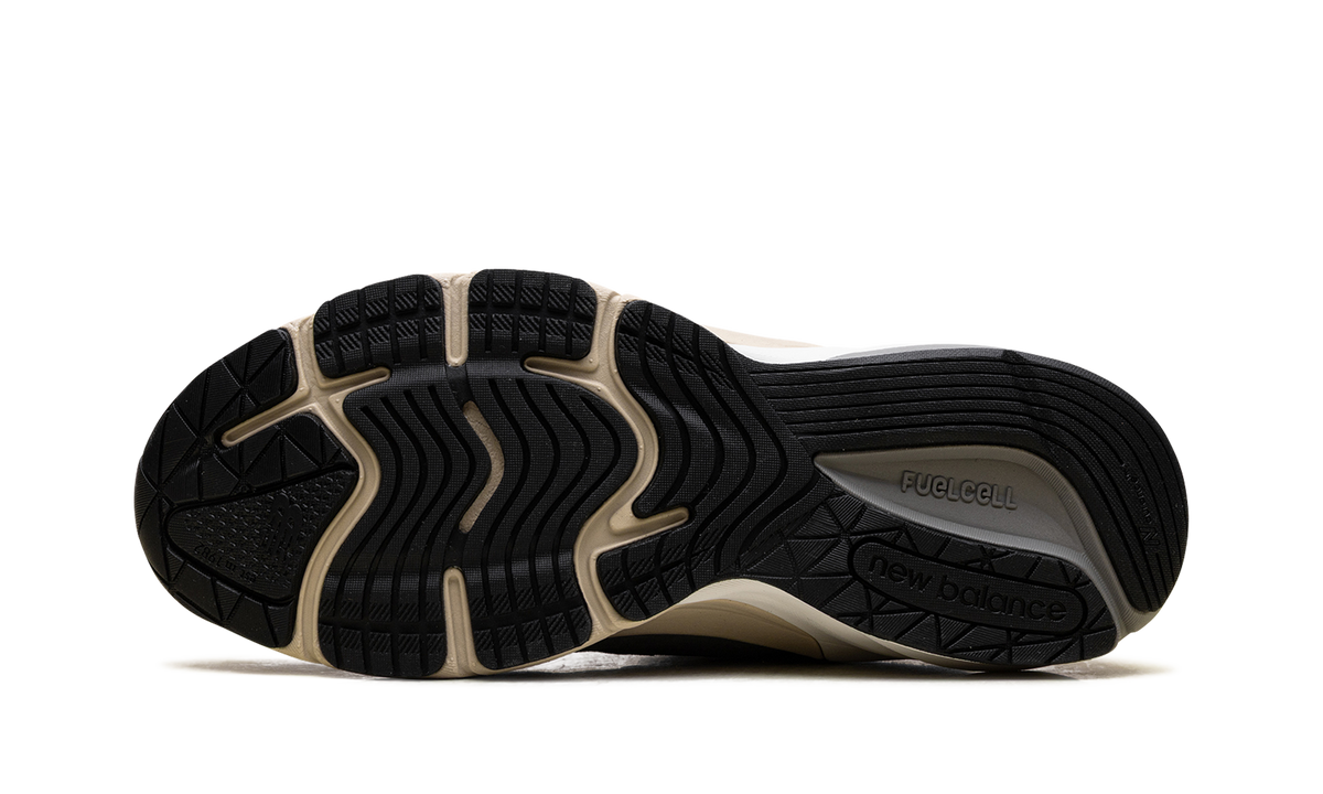 Overkicks - New Balance 990v6 MiUSA Teddy Santis Castlerock Moonrock (U990GR6) - vista superior