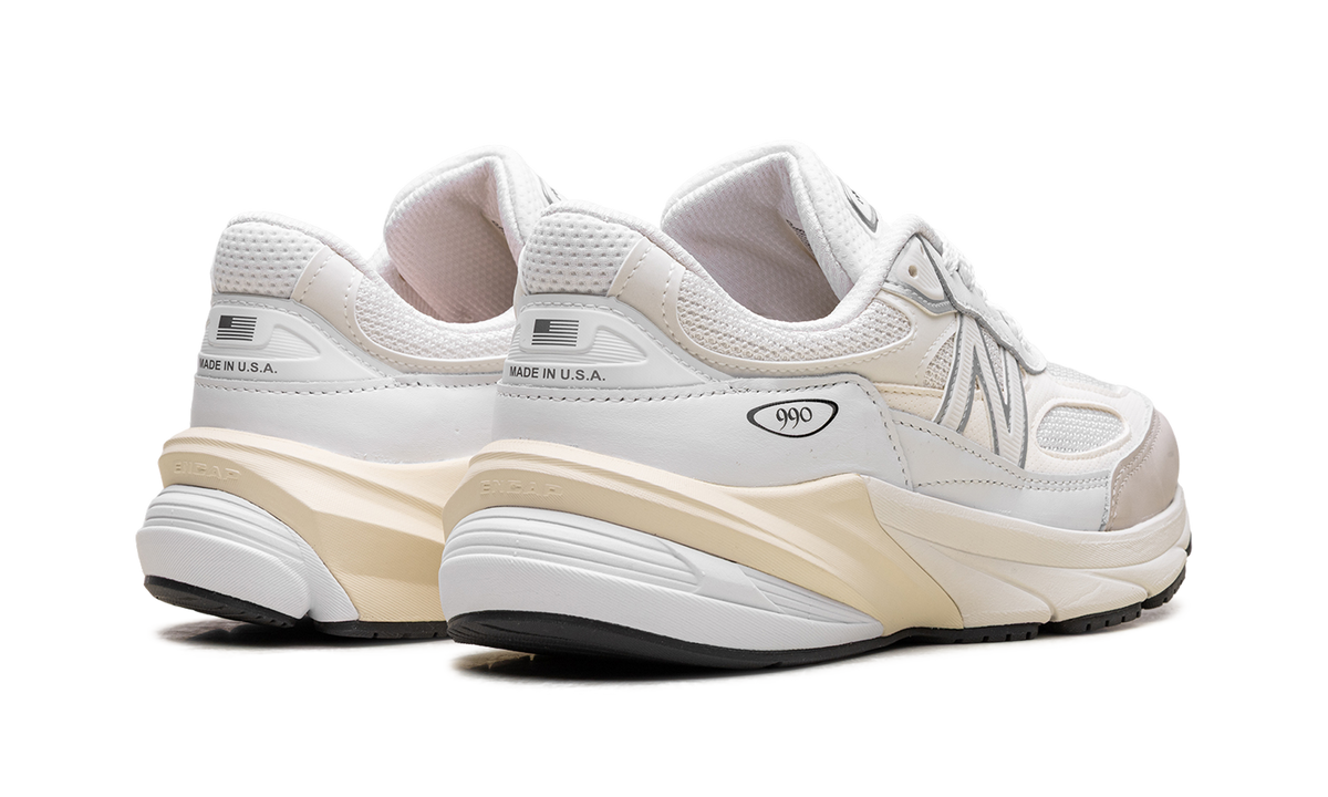 Overkicks - New Balance 990v6 MiUSA White Sea Salt (U990GB6) - par completo