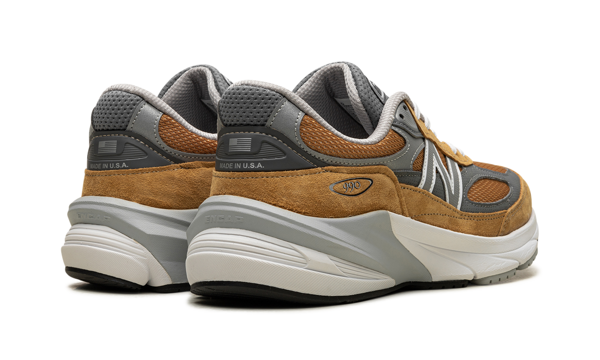 Overkicks - New Balance 990v6 MiUSA Workwear Grey (U990TN6) - par completo