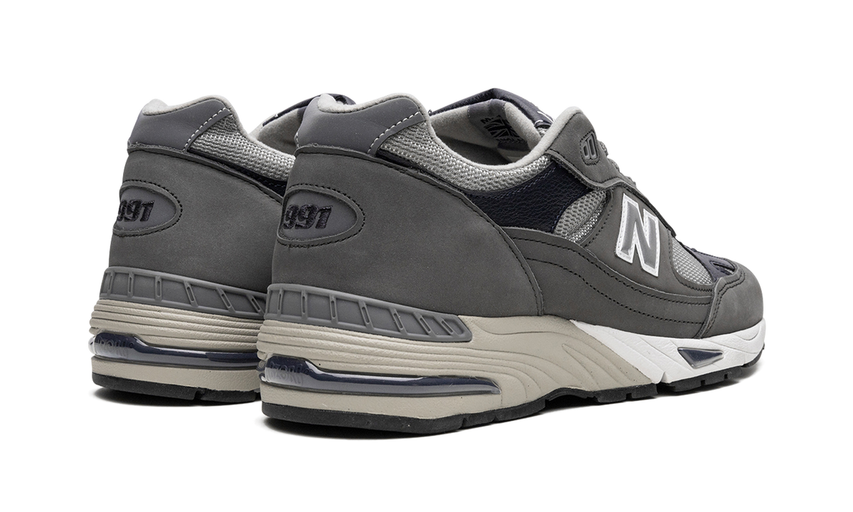 Overkicks - New Balance 991 MiUK Castlerock Navy (M991GNS) - par completo