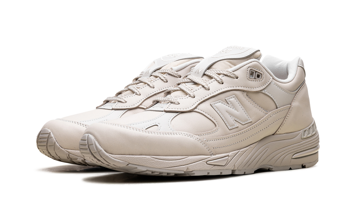 Overkicks - New Balance 991 MiUK Contemporary Luxe (M991OW) - vista trasera