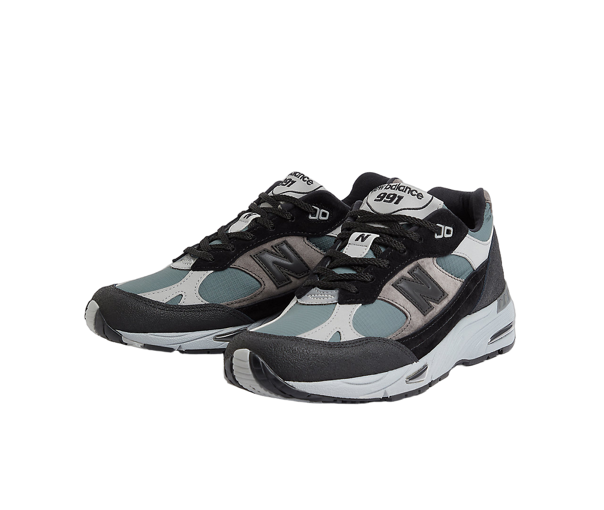 Overkicks - New Balance 991v1 MiUK Urban Winter Pack Black (M991WTR) - vista trasera