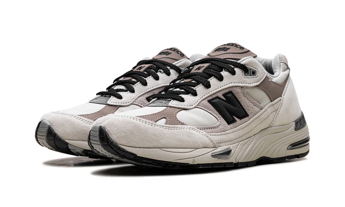 Overkicks - New Balance 991v1 MiUK Urban Winter Pack White (M991WIN) - vista trasera