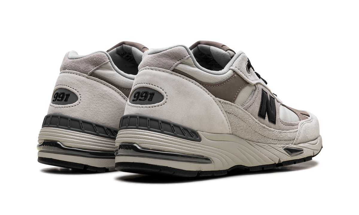 Overkicks - New Balance 991v1 MiUK Urban Winter Pack White (M991WIN) - par completo