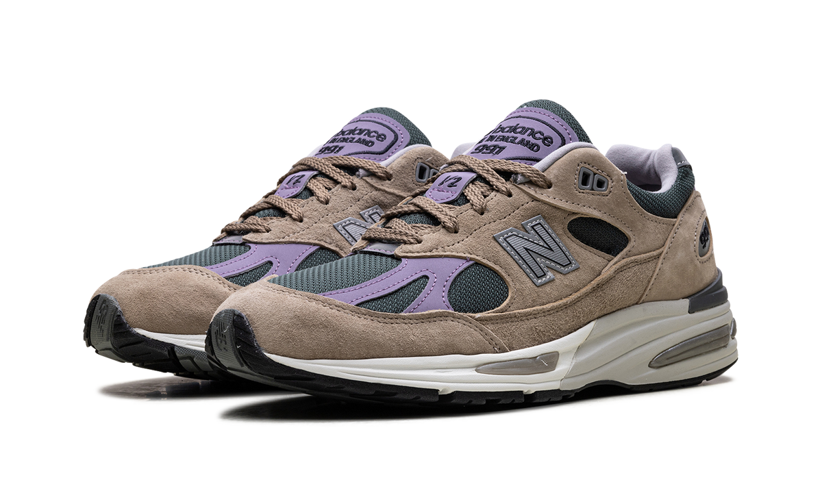 Overkicks - New Balance 991v2 MiUK Essentially Offbeat Pack Cement (U991DL2) - vista trasera