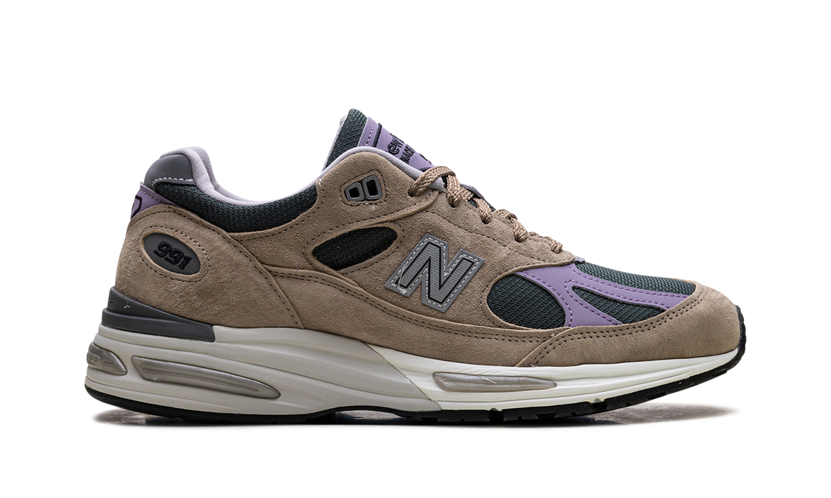 Overkicks - New Balance 991v2 MiUK Essentially Offbeat Pack Cement (U991DL2) - detalle talón