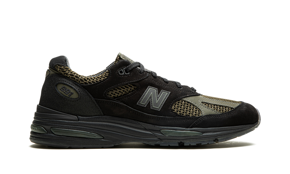 Overkicks - New Balance 991v2 MiUK Stone Island Black (U991SD2) - detalle talón