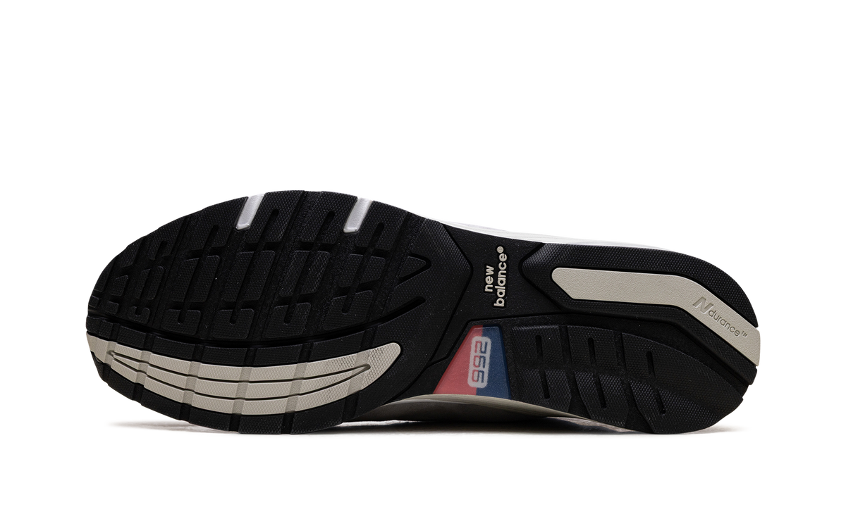 Overkicks - New Balance 992 MiUSA Grey Silver Metallic (U992GY) - vista superior