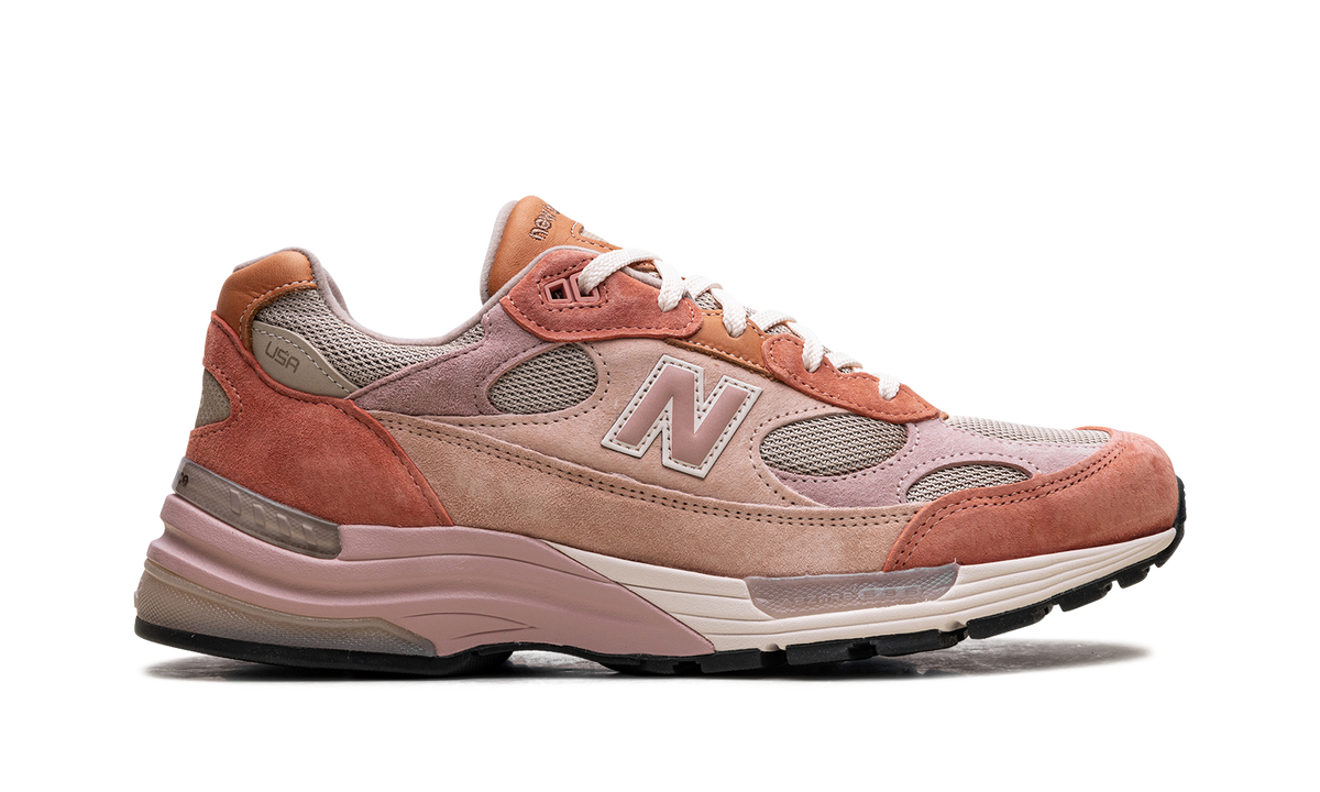 Overkicks - New Balance 992 MiUSA Joe Freshgoods Aged Well (U992JG1) - detalle talón