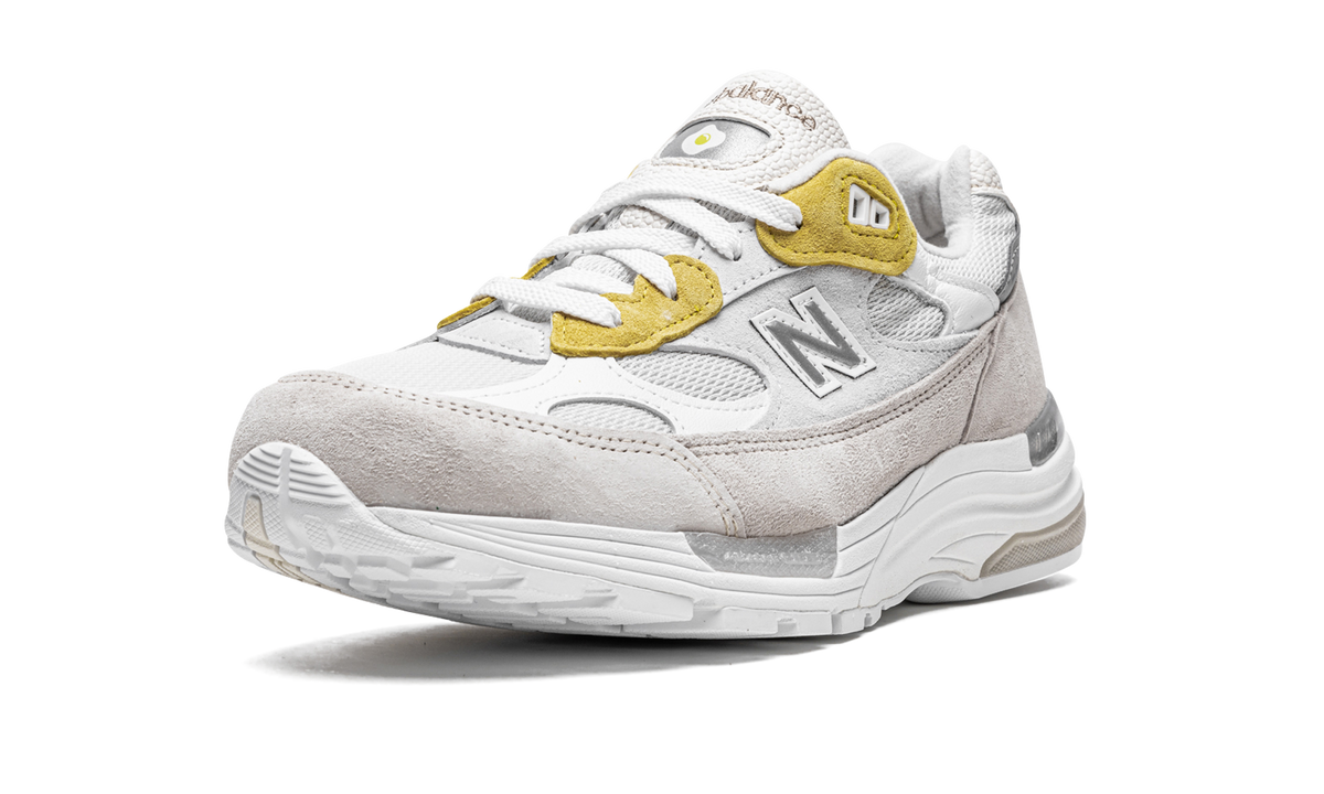 Overkicks - New Balance 992 PaperBoy Fried Egg (M992PB1) - detalle suela