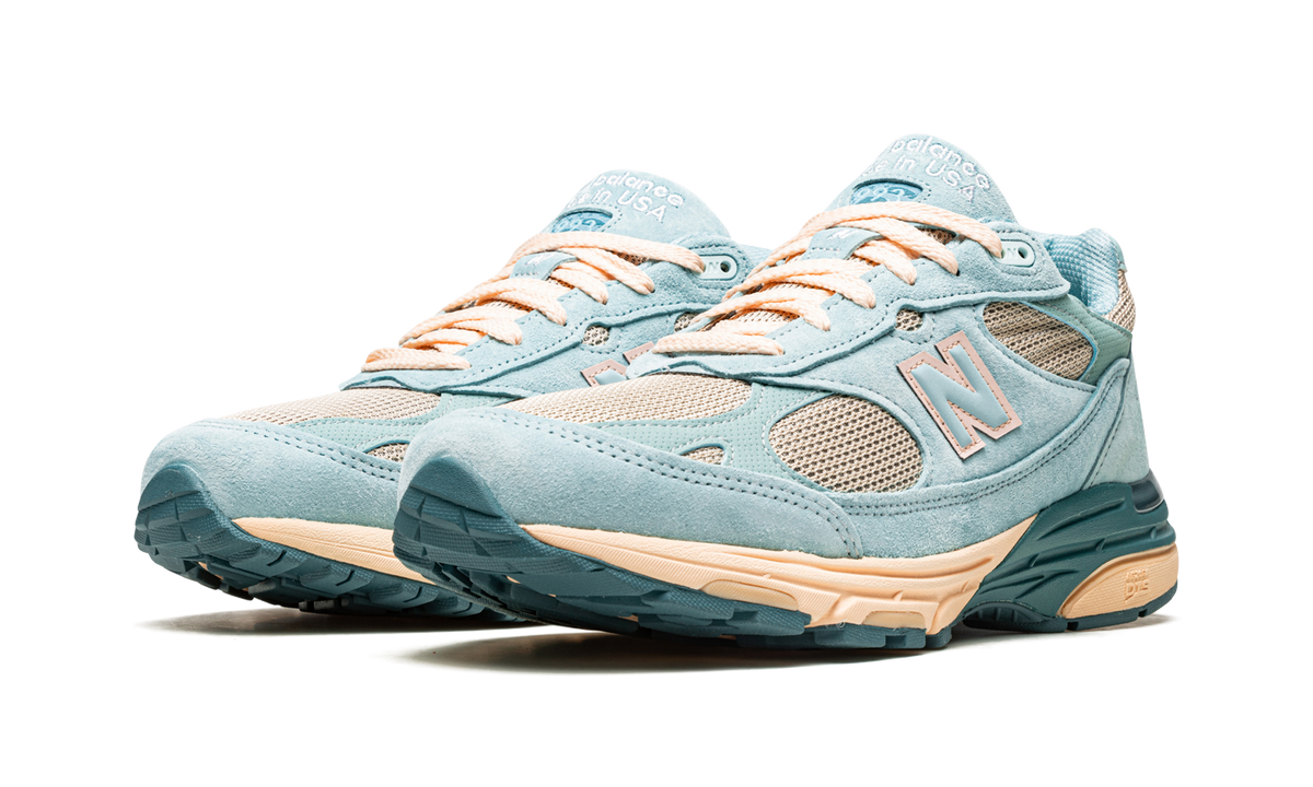 Overkicks - New Balance 993 Joe Freshgoods Performance Art Arctic Blue (MR993JF1) - vista trasera