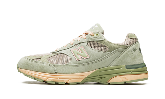 Overkicks - New Balance 993 Joe Freshgoods Performance Art Sage (MR993JG1) - vista lateral