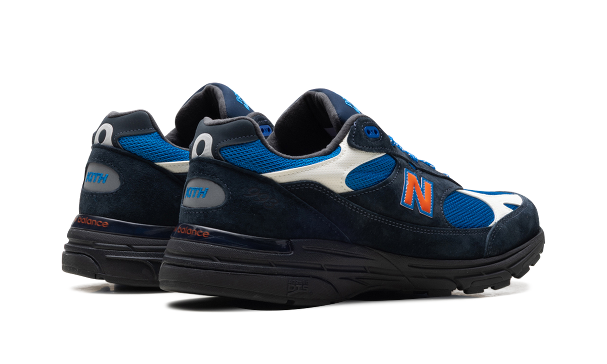 Overkicks - New Balance 993 MiUSA Kith Madison Square Garden Navy (U993MG) - par completo