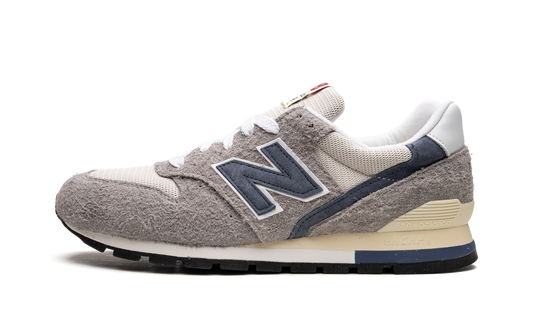 Overkicks - New Balance 996 MiUSA Grey Day (2023) (U996TE) - vista lateral