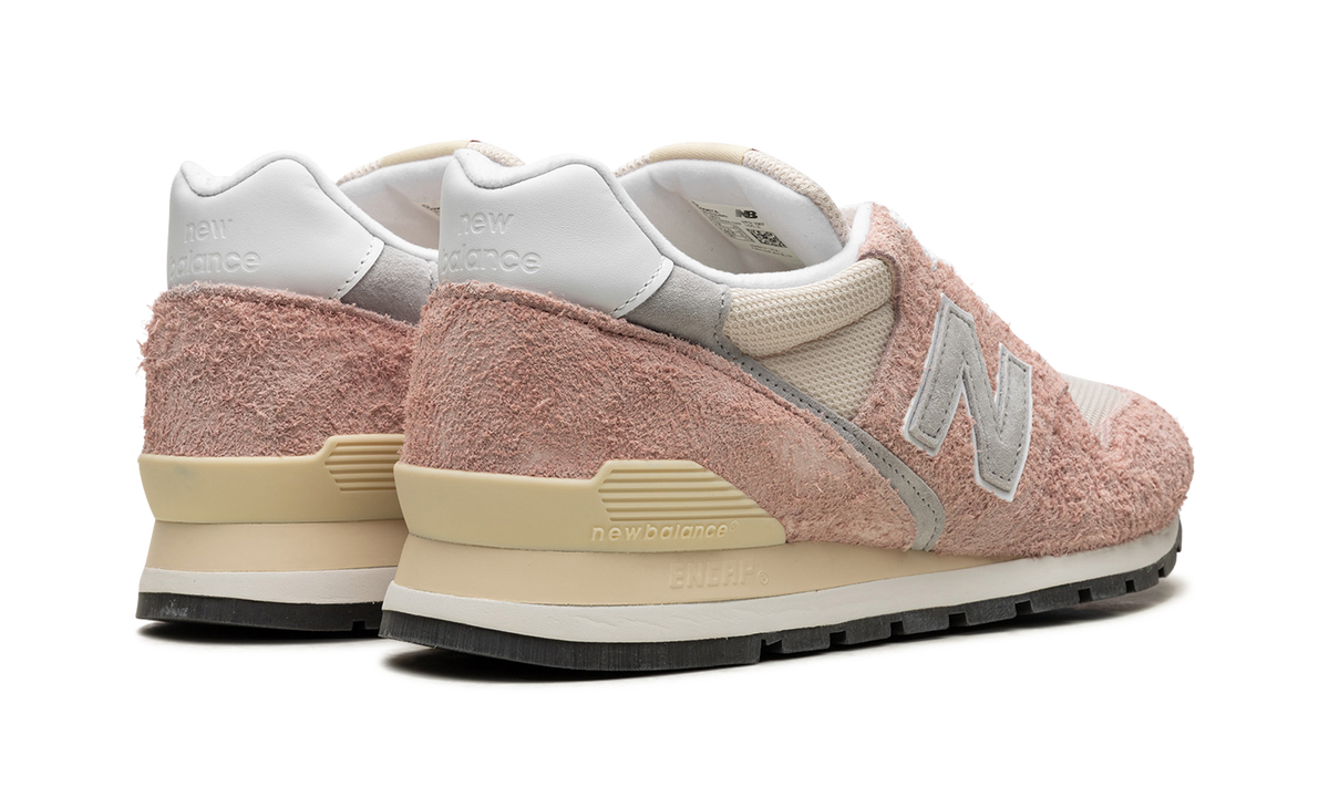 Overkicks - New Balance 996 MiUSA Pink Haze (U996TA) - par completo