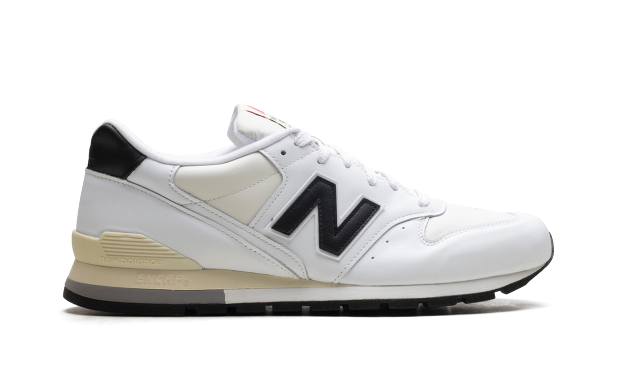 Overkicks - New Balance 996 MiUSA White Black (U996TC) - detalle talón