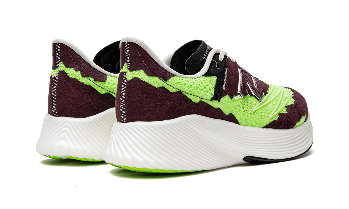 Overkicks - New Balance FuelCell RC Elite v2 SI Stone Island TDS Green (MSRCELSO) - par completo