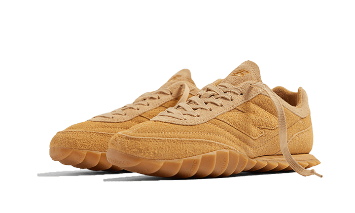 Overkicks - New Balance RC30 AURALEE Tan (URC30AU) - vista trasera