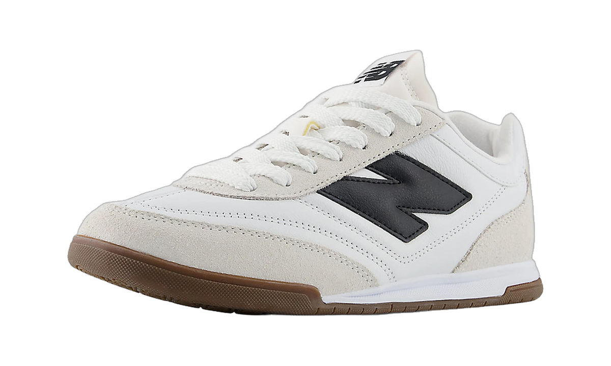Overkicks - New Balance RC42 White Reflection (URC42LA) - vista trasera