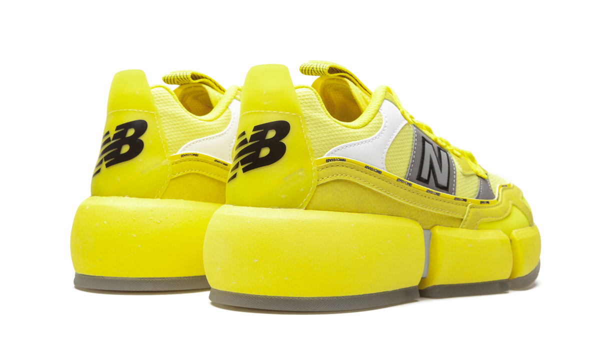 Overkicks - New Balance Vision Racer Jaden Smith Yellow (MSVRCJSB) - par completo