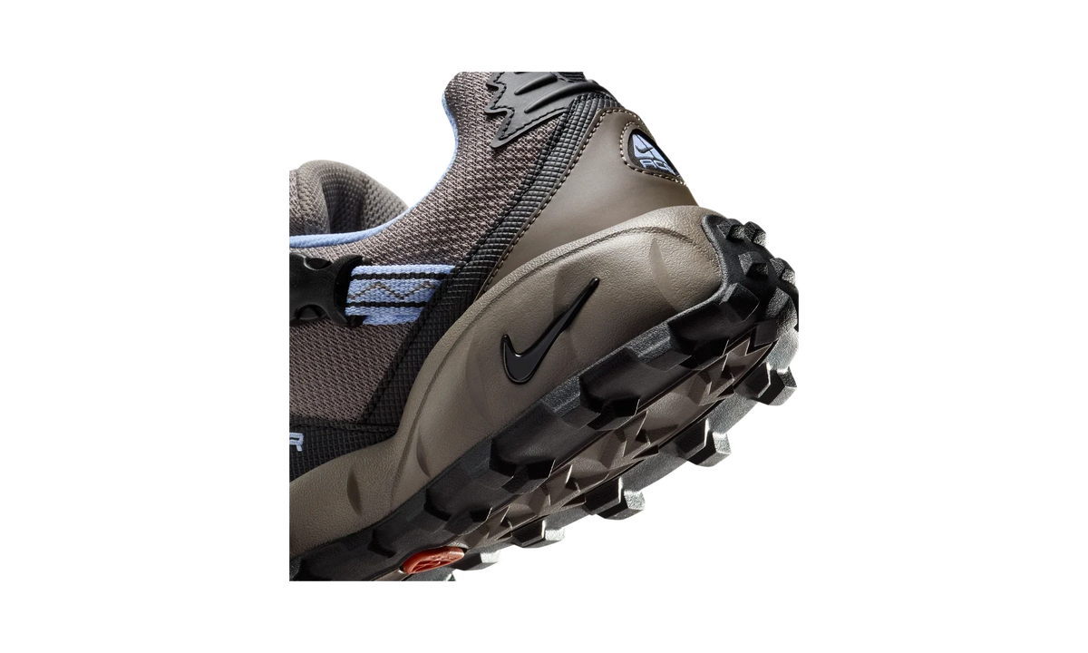 Overkicks - Nike ACG Phassad Cave Stone Aluminum (HM7133-200) - detalle