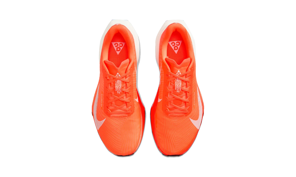 Overkicks - Nike ACG ZoomX Ultrafly Trail Hyper Crimson Total Orange (HF5668-801) - vista trasera