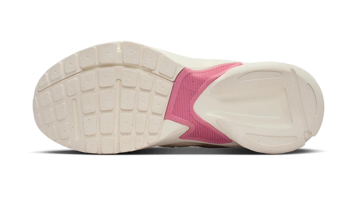 Overkicks - Nike AL8 Chalk Pale Ivory Peony (Womens) (IB3952-100) - par completo