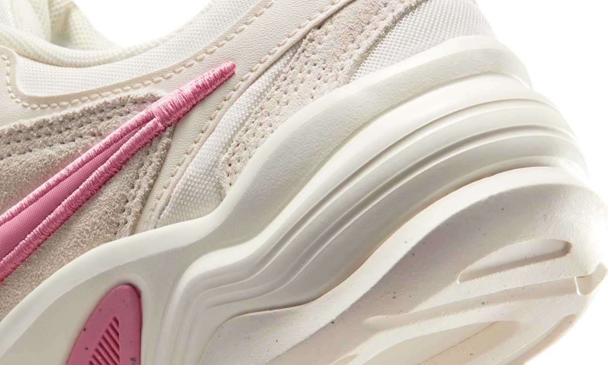 Overkicks - Nike AL8 Chalk Pale Ivory Peony (Womens) (IB3952-100) - detalle
