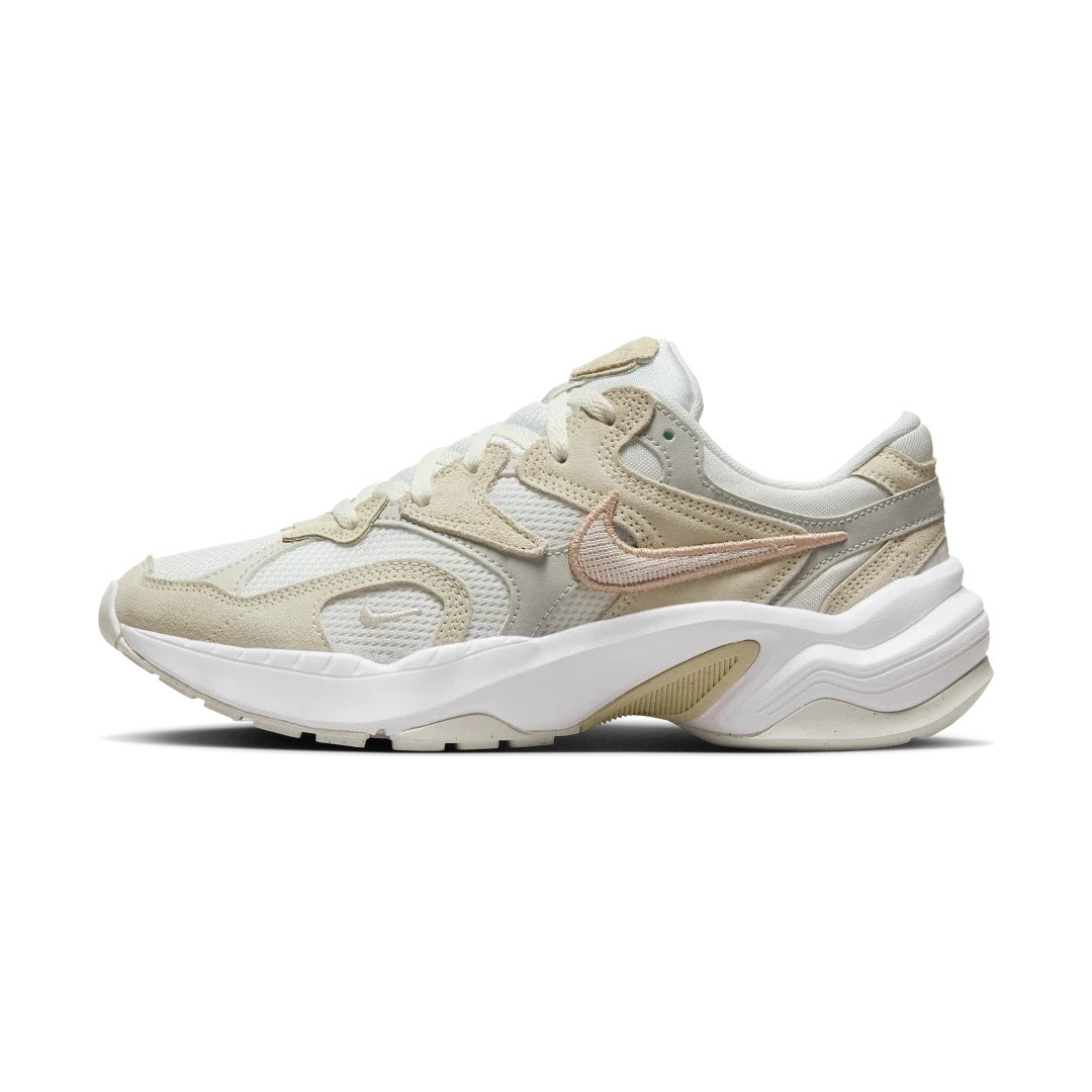 Overkicks - Nike AL8 Sail Light Bone (Womens) (FJ3794-100) - vista lateral