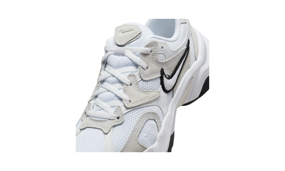 Overkicks - Nike AL8 Summit White Black White (Womens) (FJ3794-102) - detalle lateral interior