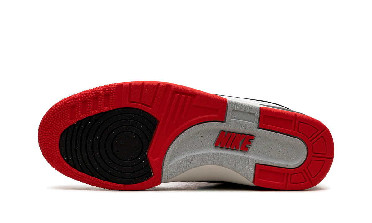 Overkicks - Nike Air Alpha Force 88 SP Billie Eilish Fire Red White (DZ6763-101) - vista superior