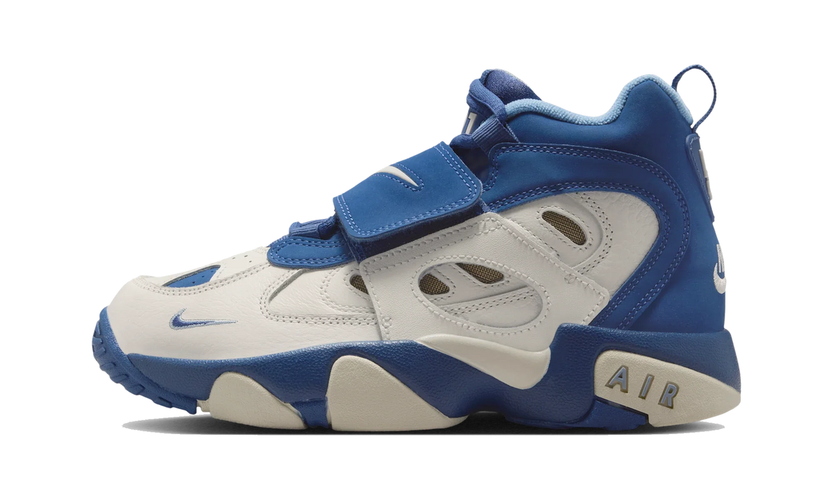 Overkicks - Nike Air Diamond Turf 2 Royals (GS) (IR4727-100) - vista lateral