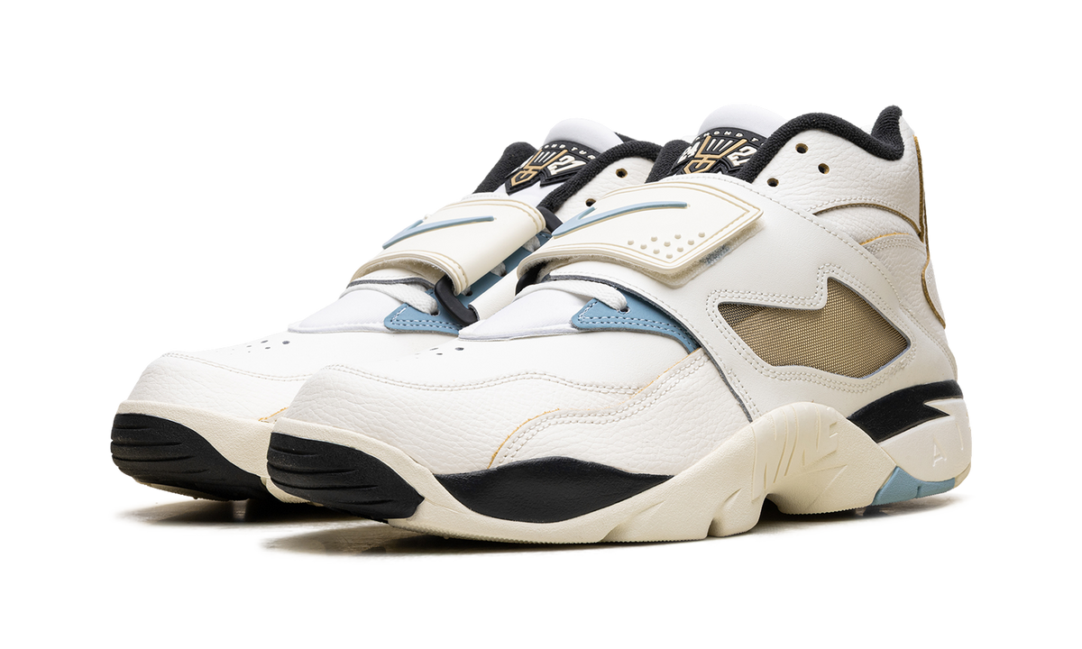 Overkicks - Nike Air Diamond Turf Must Be the Money (IF2534-100) - vista trasera