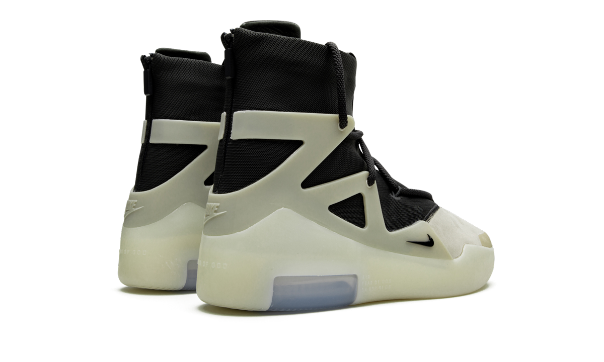 Overkicks - Nike Air Fear of God 1 String The Question (AR4237-902) - par completo