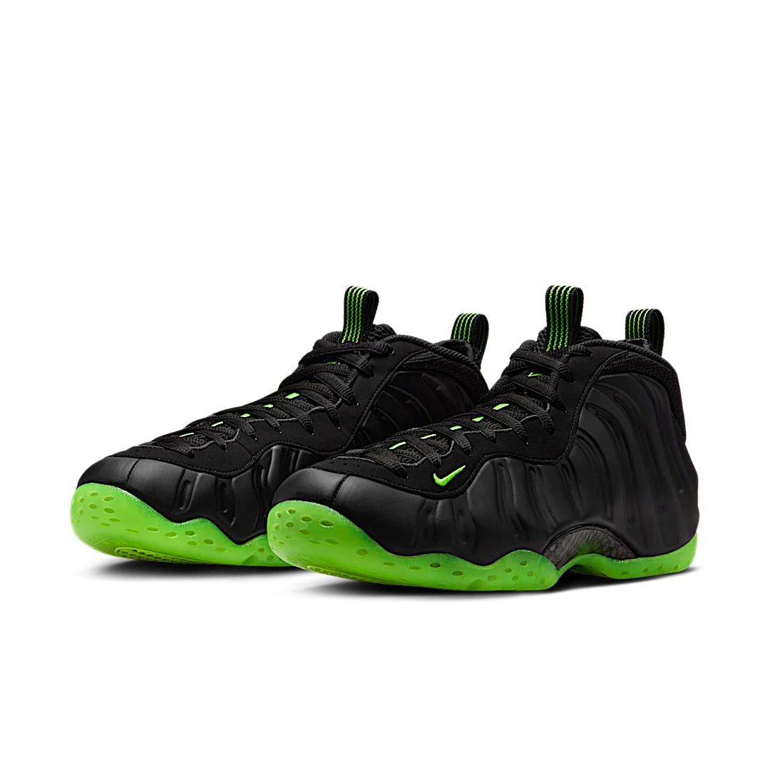 Overkicks - Nike Air Foamposite One Black Volt (HF2902-001) - vista trasera