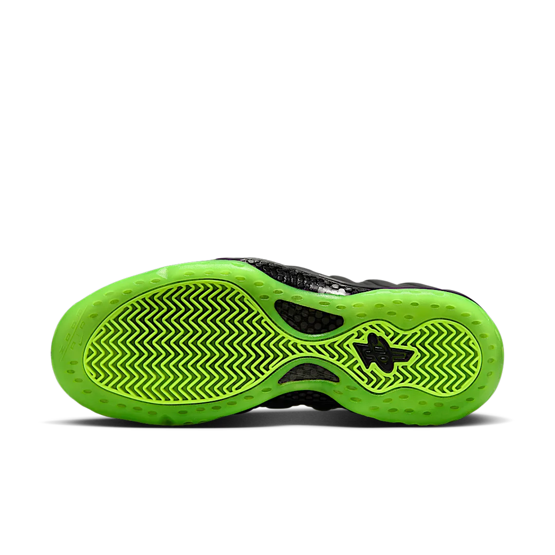 Overkicks - Nike Air Foamposite One Black Volt (HF2902-001) - detalle suela