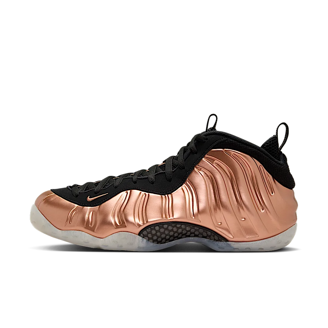 Overkicks - Nike Air Foamposite One Copper (2024) (FZ9902-001) - vista lateral