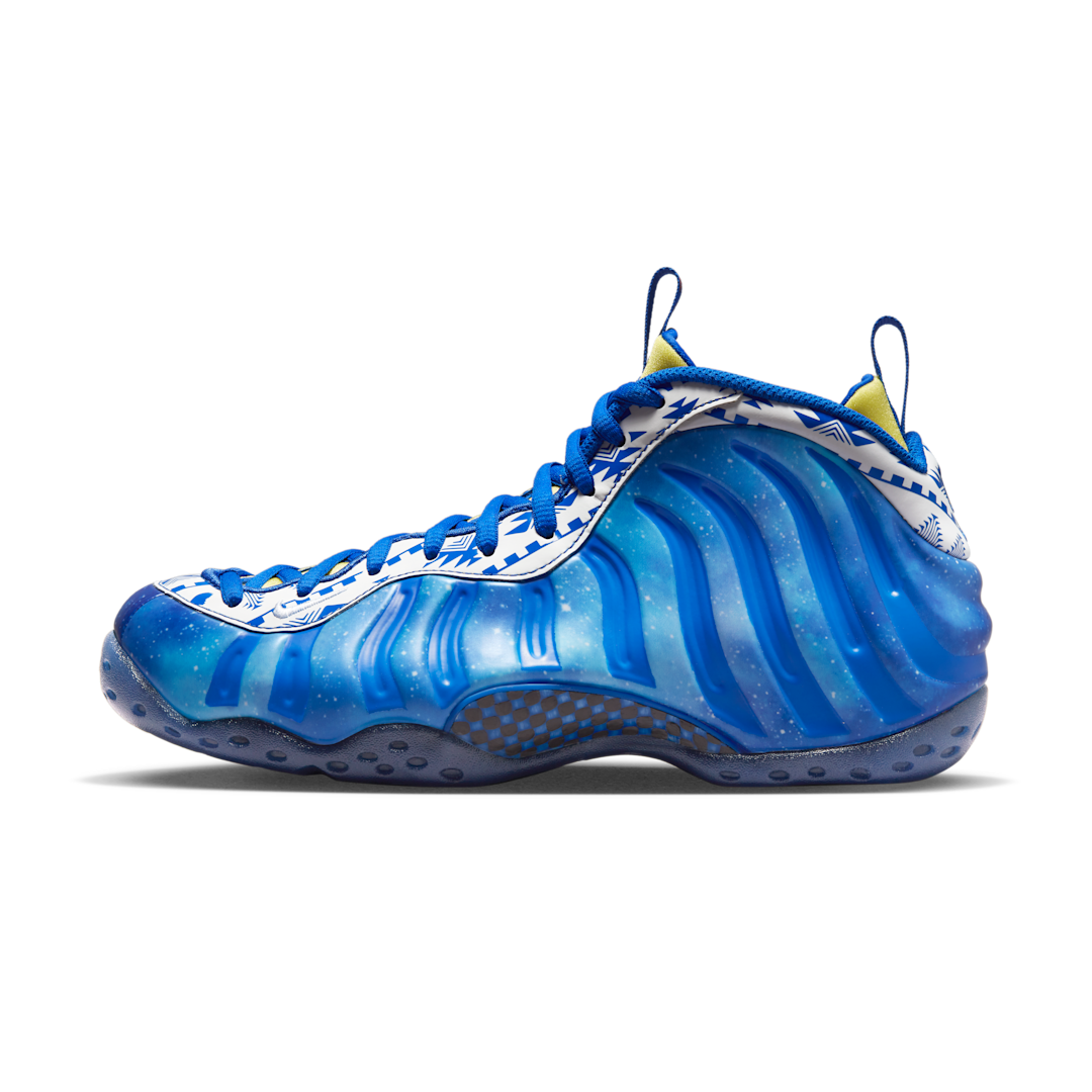 Overkicks - Nike Air Foamposite One Doernbecher 2023 (FD9714-400) - vista lateral