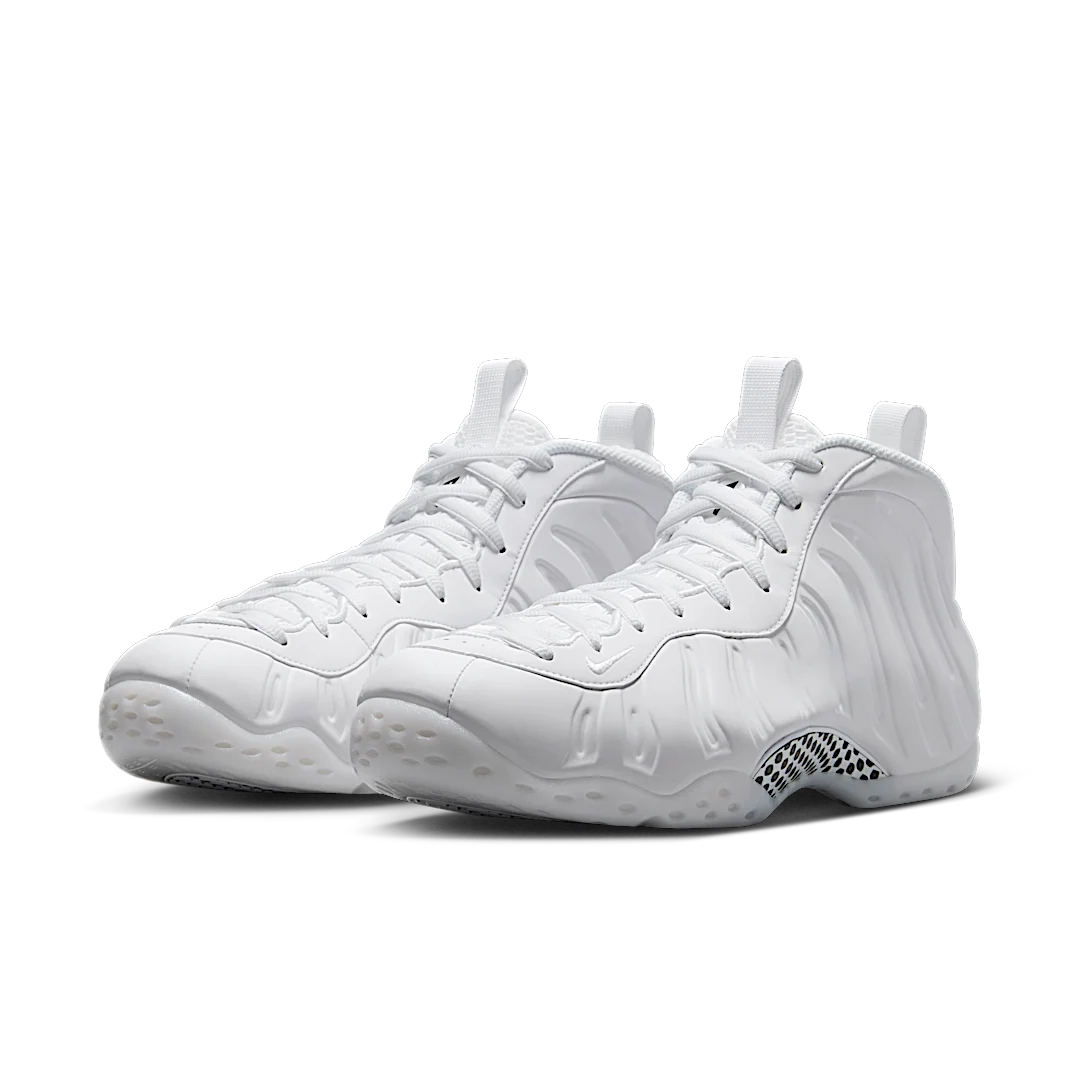 Overkicks - Nike Air Foamposite One Triple White (HJ5195-100) - vista trasera