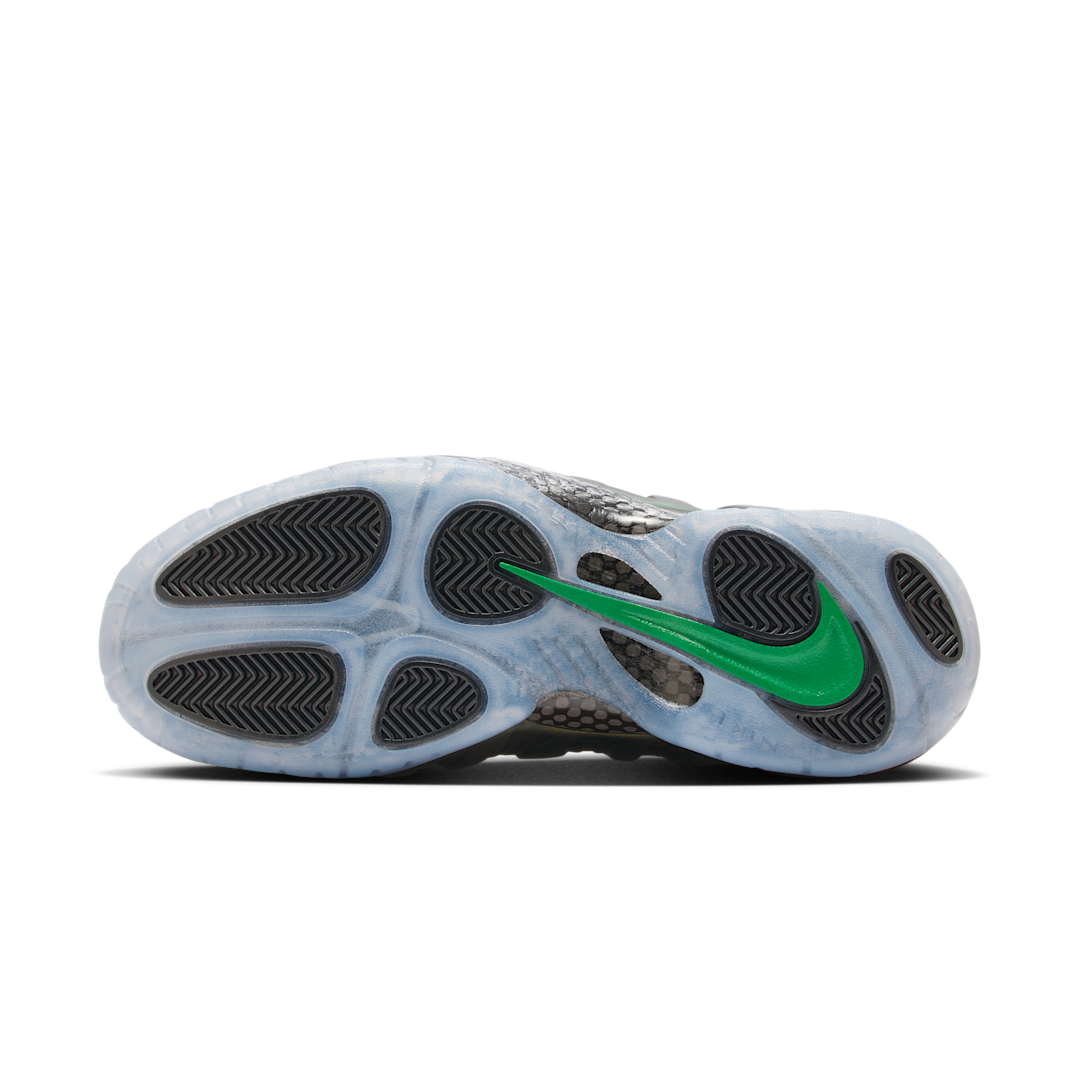 Overkicks - Nike Air Foamposite Pro Pine Green 2025 (HF0794-300) - detalle suela