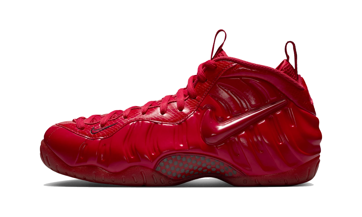 Overkicks - Nike Air Foamposite Pro Red October 2026 (HF0794-600) - vista lateral